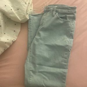 Universal thread light wash jeans size 6/28R high rise skinny